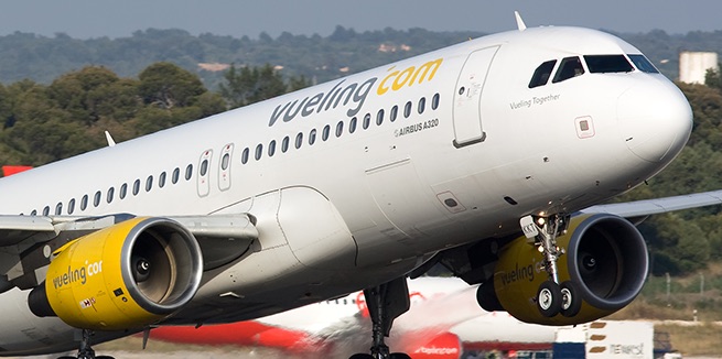 vueling airlines carry on weight